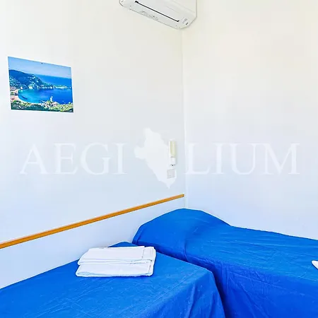 Apartment Carla 4 *